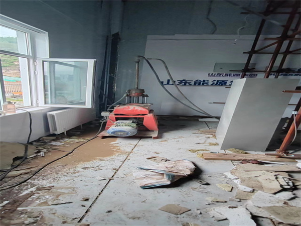 浏阳地基基础下沉墙体裂缝加固注浆顶升施工