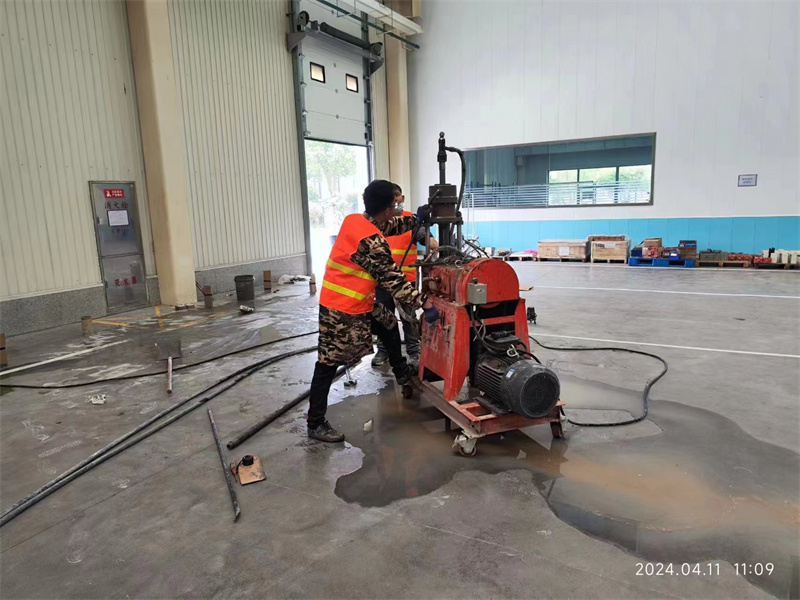 浏阳厂房地面下沉塌陷注浆加固施工